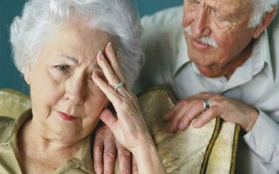   مصر اليوم - دراسة تُؤكّد عدم وجود علاقة بين خرف الشيخوخة وأمراض العيون