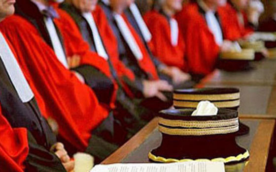   مصر اليوم - هياكل القضاء التونسيّة تُشكّل لجنة لبحث الأزمة مع الحكومة وتُهدّد بالتصعيد