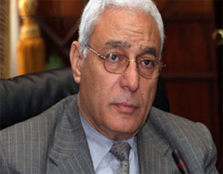   مصر اليوم - رئيس جامعة الأزهر يعلن أن نسبة الحضور 90%