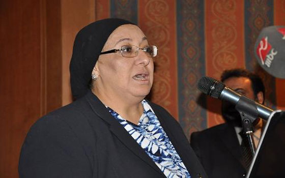   مصر اليوم - وزير الصحة تطالب النائب العام ووزير الإعلام بمحاربة الإعلانات المضللة