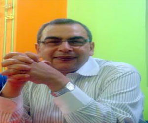   مصر اليوم - أحمد خالد توفيق يتعاقد مع بلومزبري لإصدار رواية السنجة