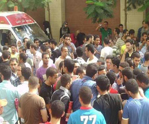 مصر اليوم - طلاب الأقصر يحتجون على رفع درجات قبول المعهد العالي للهندسة