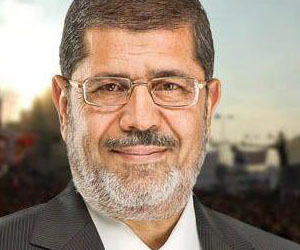   مصر اليوم - مرسي يصدر قرارًا  بإعفاء من يبادر بتسليم الأسلحة النارية غير  المرخصة من العقوبة