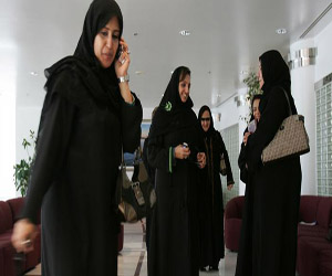  مصر اليوم - المرأة البحرينية العاملة تحتل الصدارة بين الخليجيات