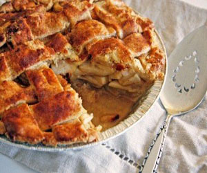   مصر اليوم - فطيرة التفاح بالبف باستري