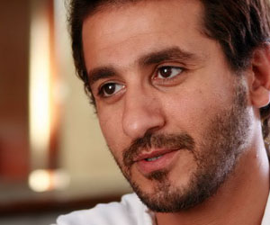 مصر اليوم - أحمد حلمي يواصل تصوير على جثتي الأحد في مدينة 6 أكتوبر