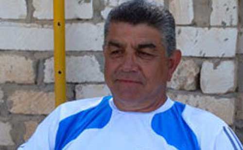   مصر اليوم - البلدية تجدد الثقة في مشير عثمان