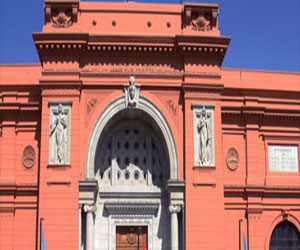   مصر اليوم - المتحف المصري يستقبل 1300 مصري أول أيام العيد