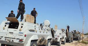   مصر اليوم - مسلحون يهاجمون مديرية أمن شمال سيناء بالقذائف الصاروخية