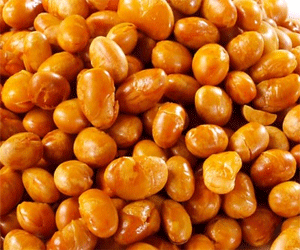 مصر اليوم - فول الصويا المحمص لخفض ضغط الدم ما بعد انقطاع الطمث